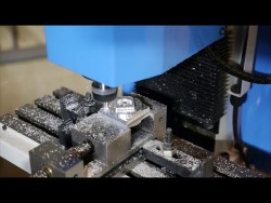 Фрезерный станок с ЧПУ TM 13 CNC